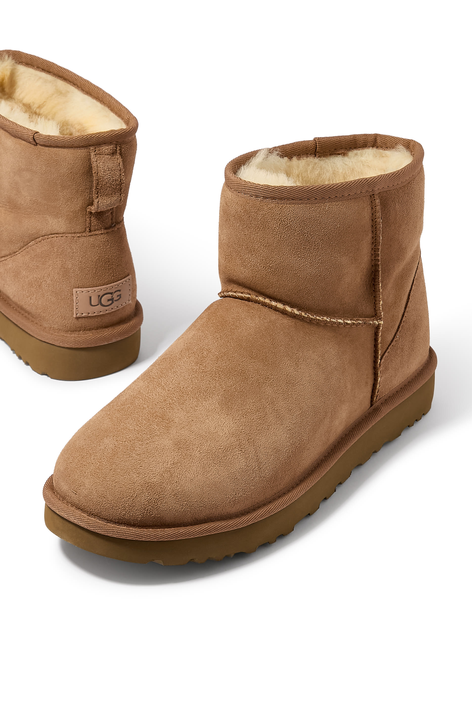 حذاء بوت كلاسيكي II قصير