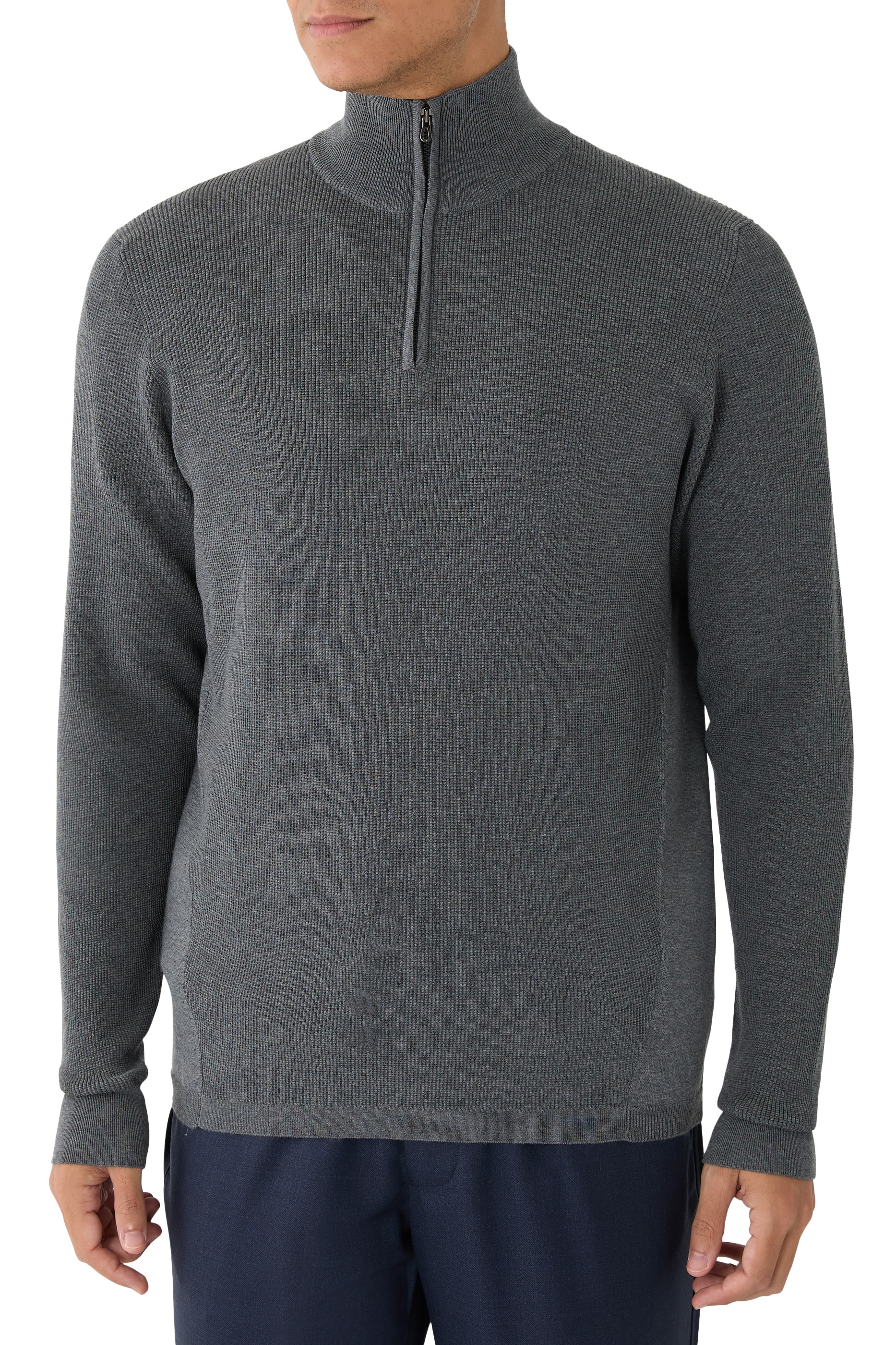 كنزة بياقة عالية ونصف سحاب نسيج متشابك