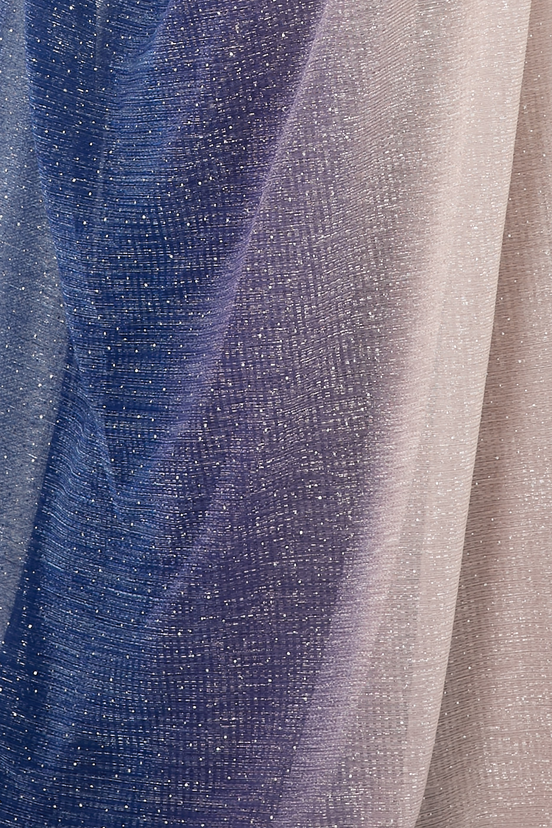 فستان سهرة بكاب فوال لامع