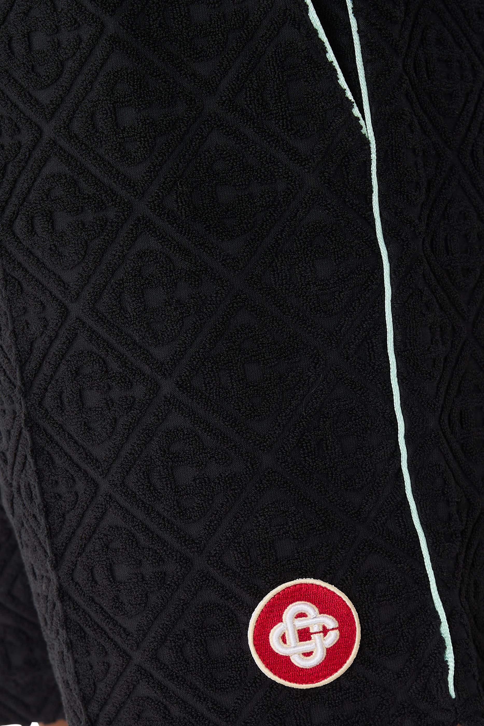 شورت بنقشة حروف الماركة جاكار قطن