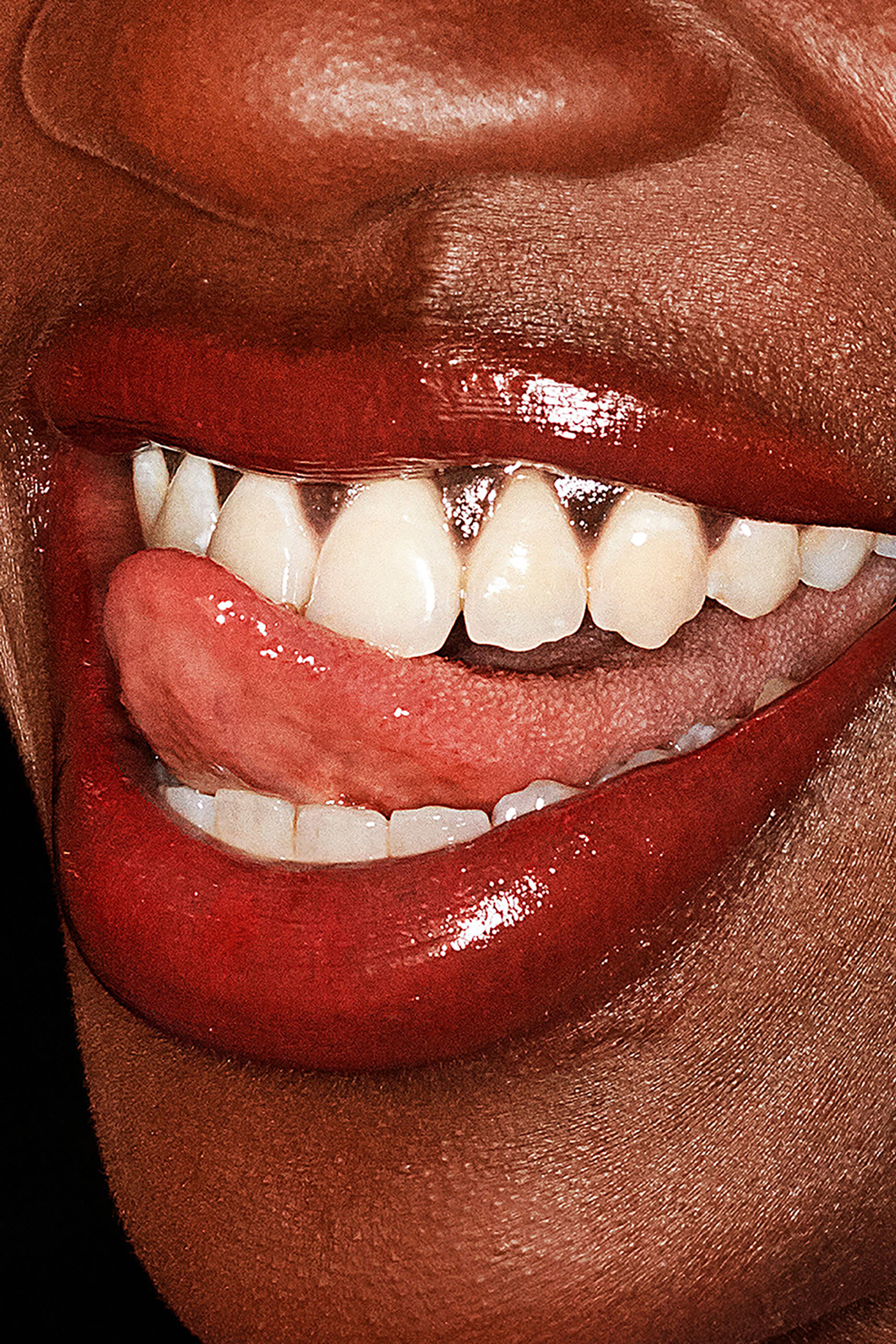 مرطب شفاه بوم آليفر