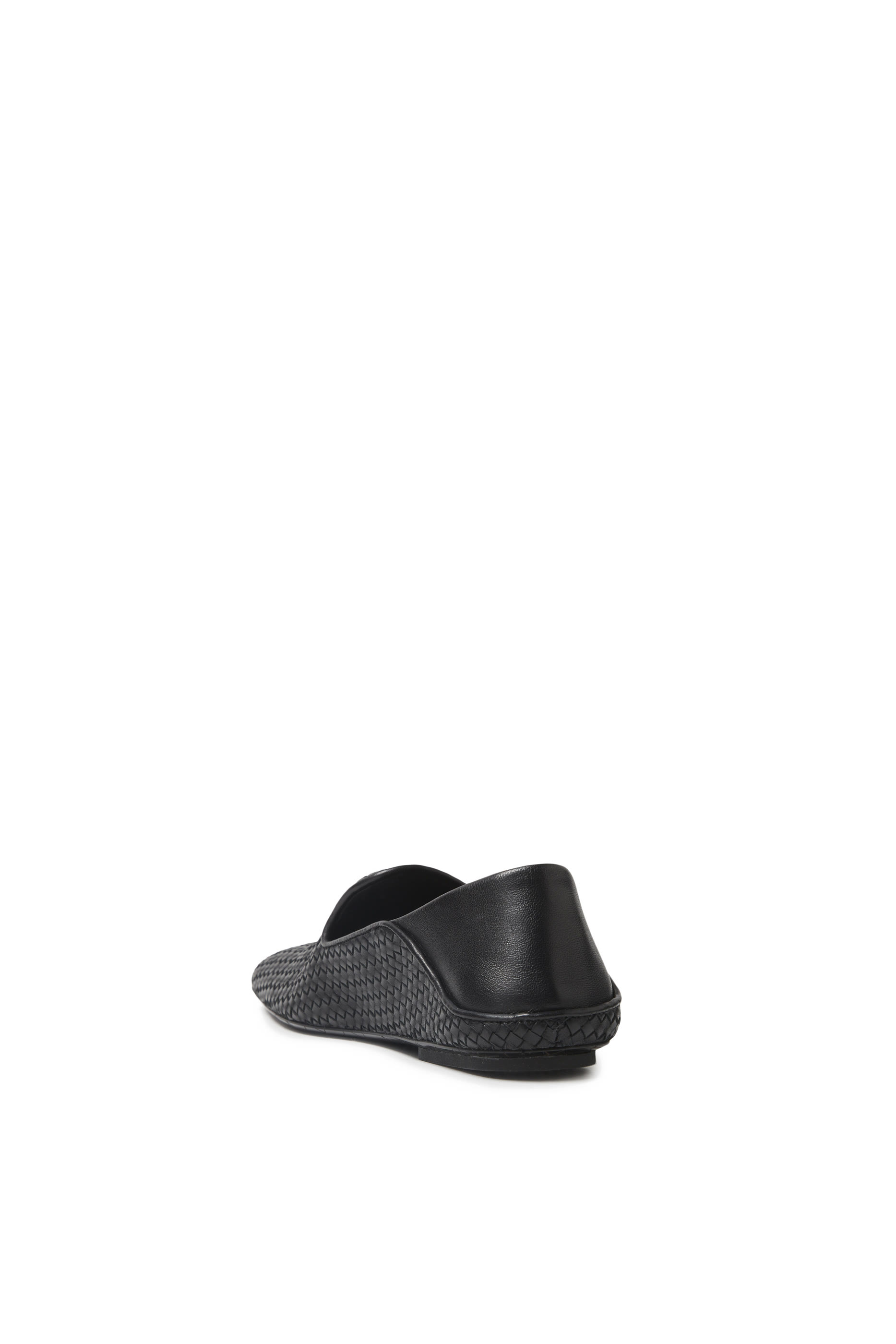 حذاء خفيف أدامو