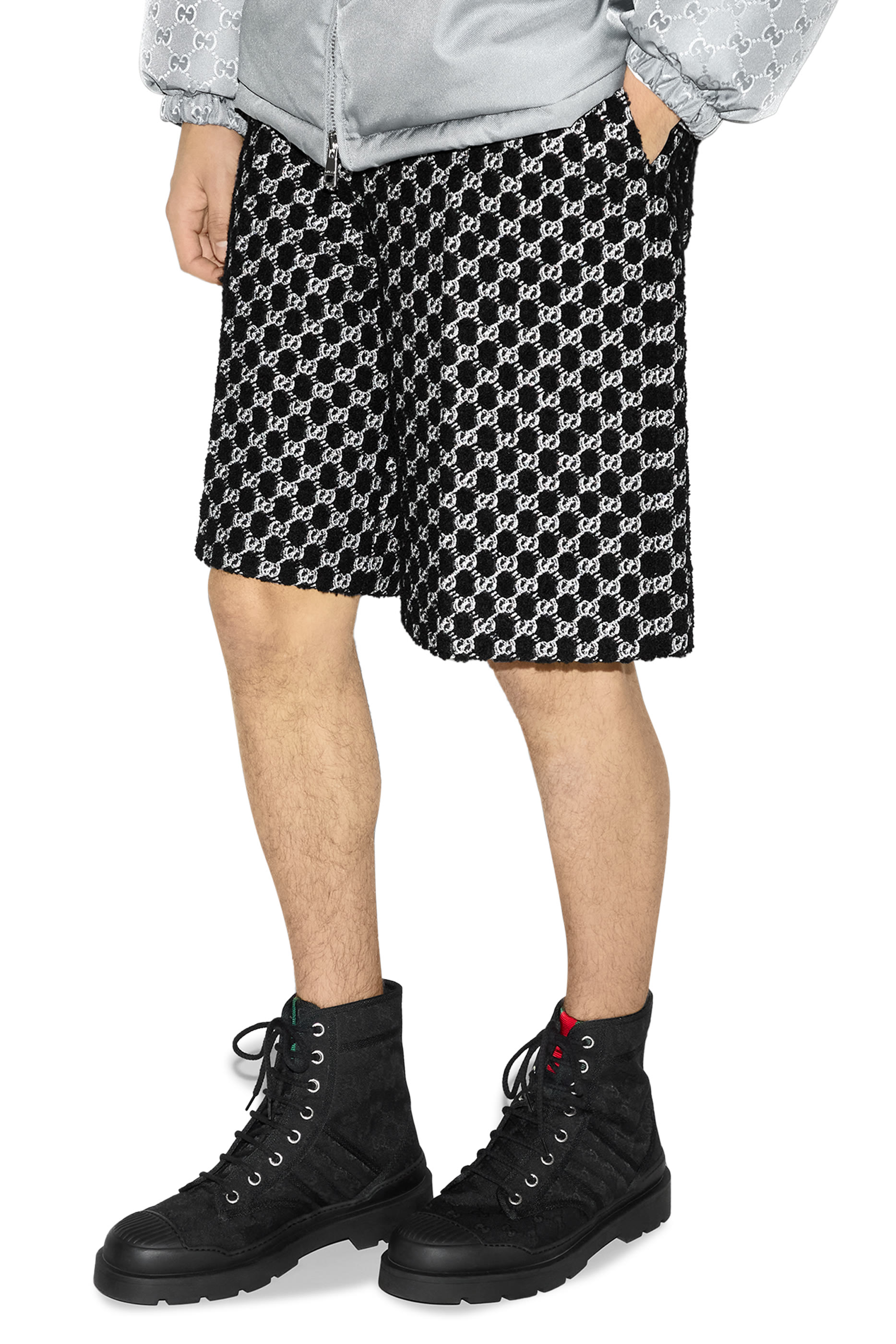 حذاء بوت مزين بشريط ويب