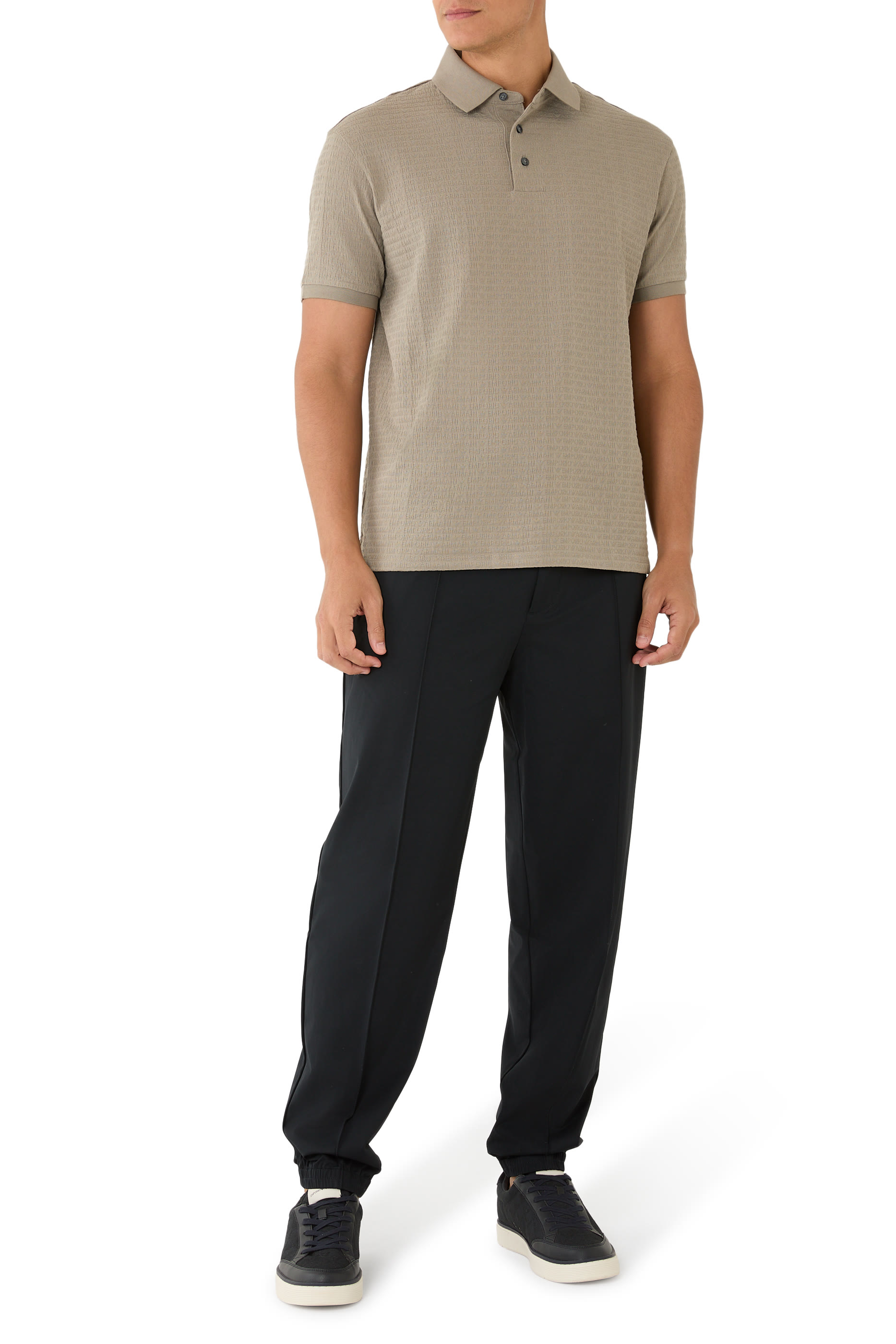 قميص بولو بشعار الماركة صغير