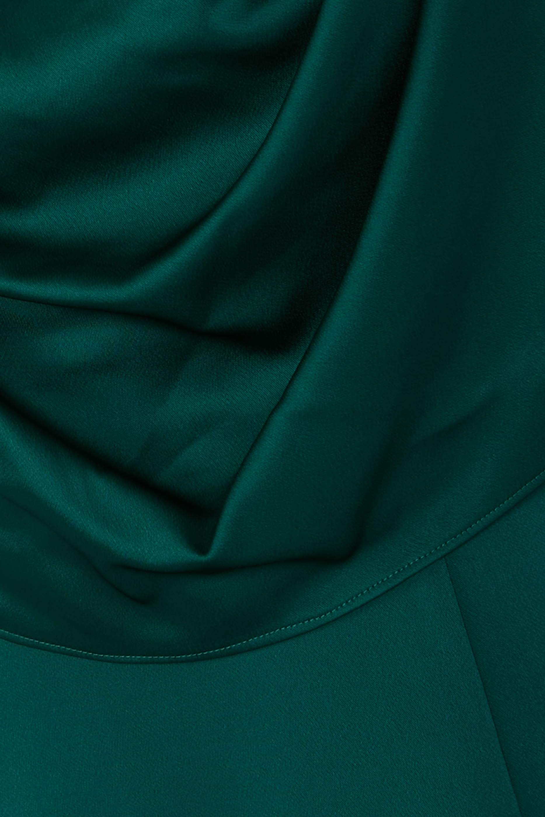 فستان سهرة إيليري بكاب