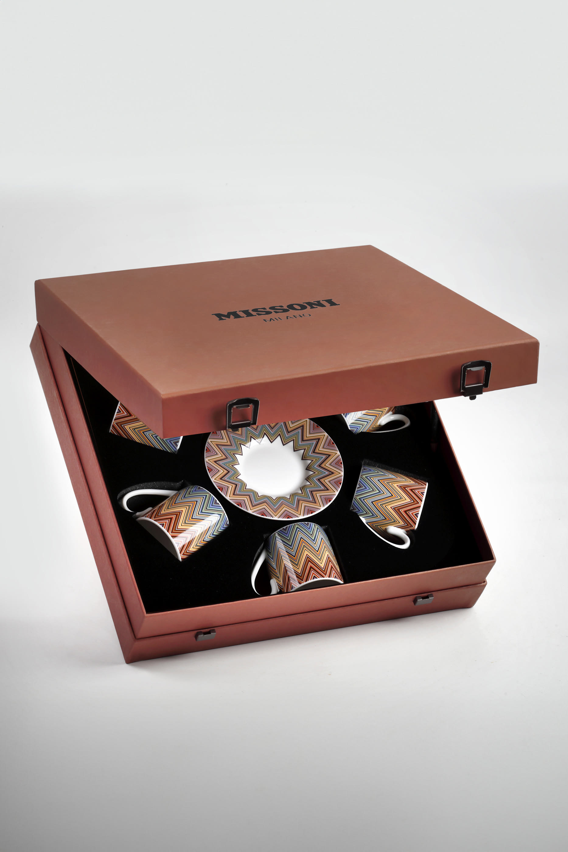 طقم فناجين وأطباق قهوة جاريس بنقشة خطوط متعرجة، 6 قطع