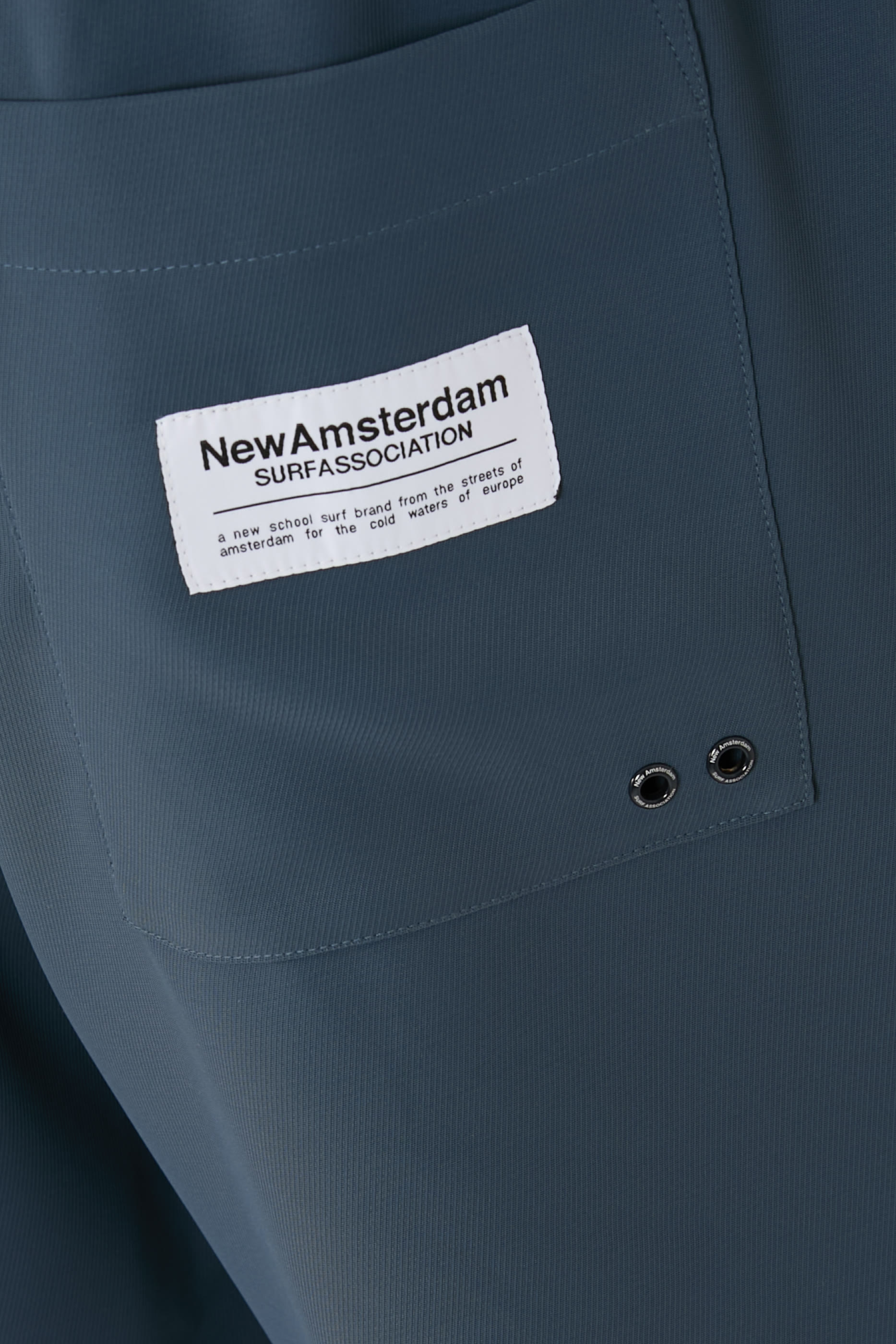 شورت وورك بشعار الماركة