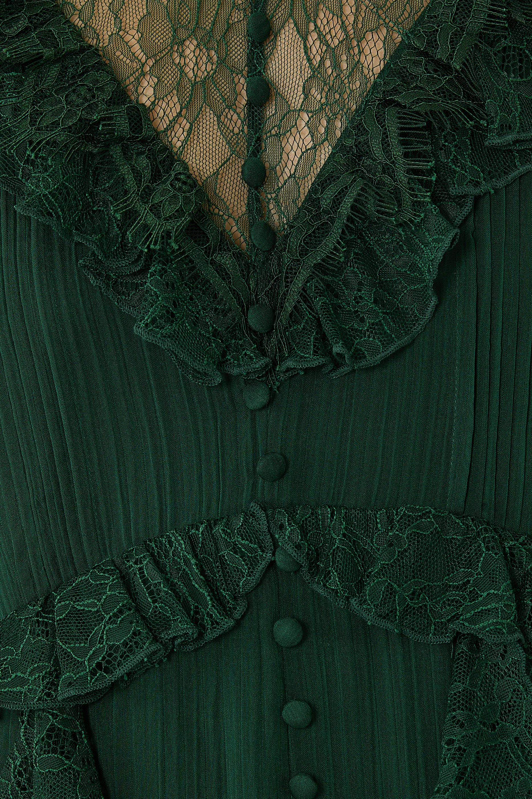 فستان إيليا طويل