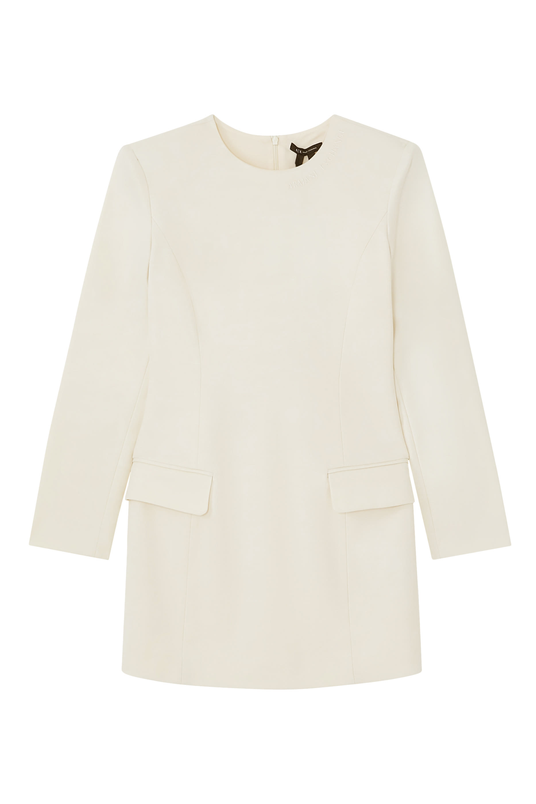 فستان قصير بقصة واسعة