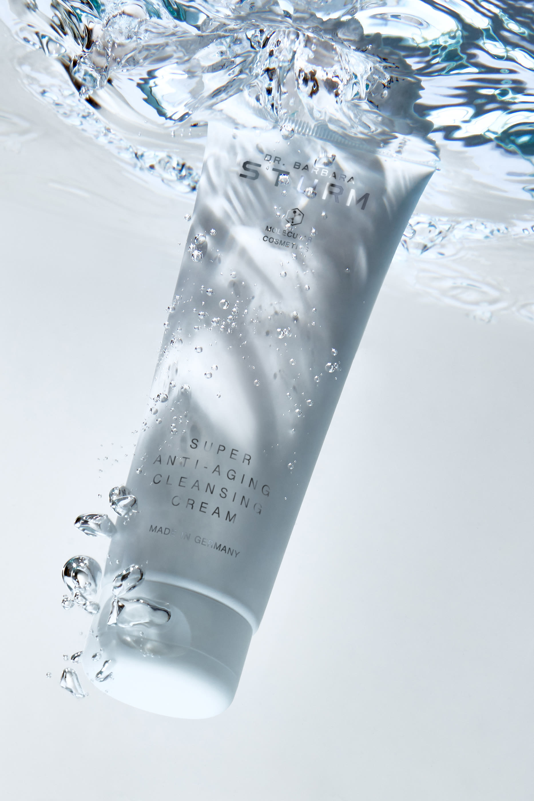 كريم سوبر المنظف والمقاوم لعلامات تقدم السن