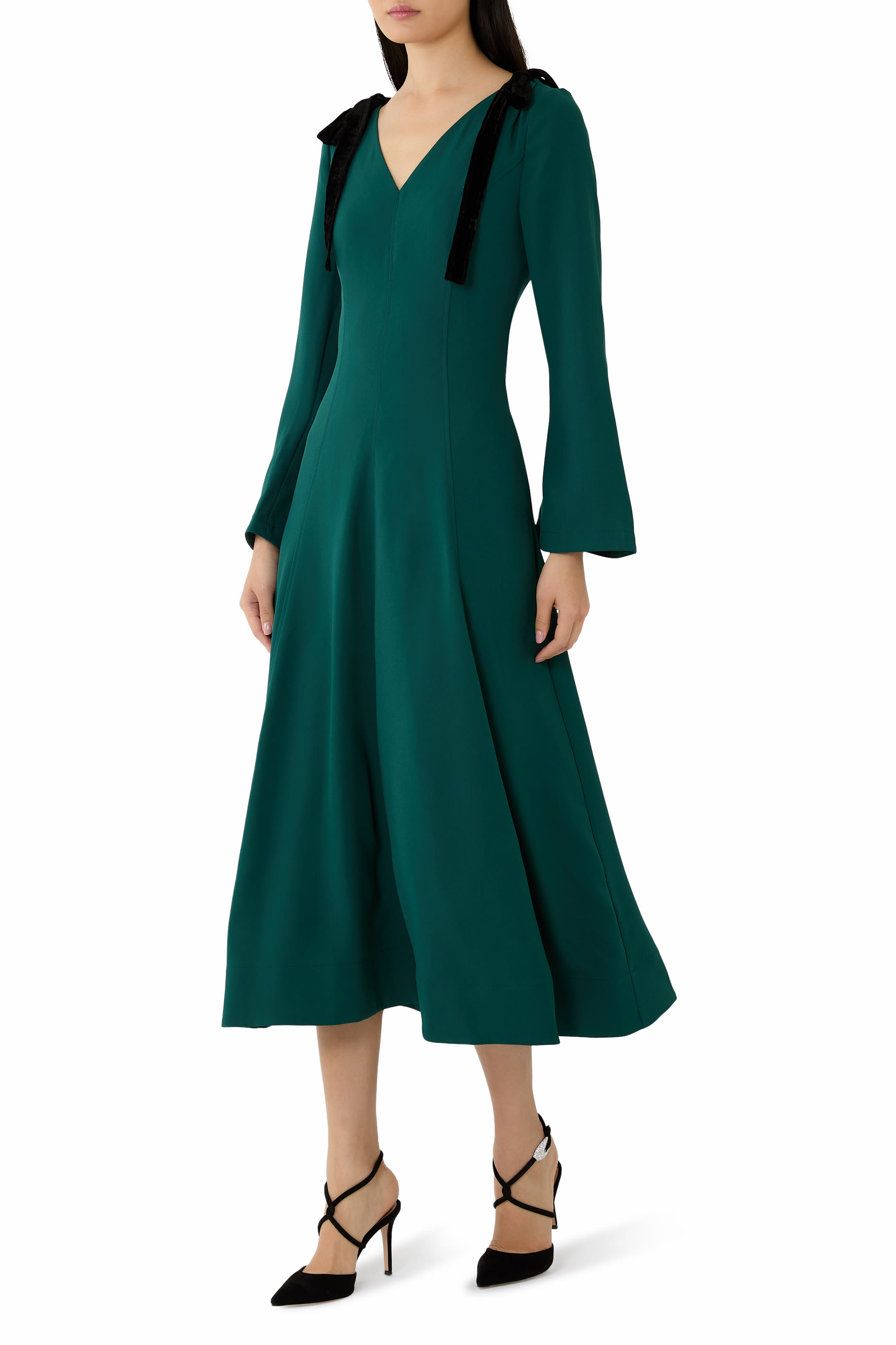 حذاء كلاسيكي 85 بمقدمة مدببة شمواه