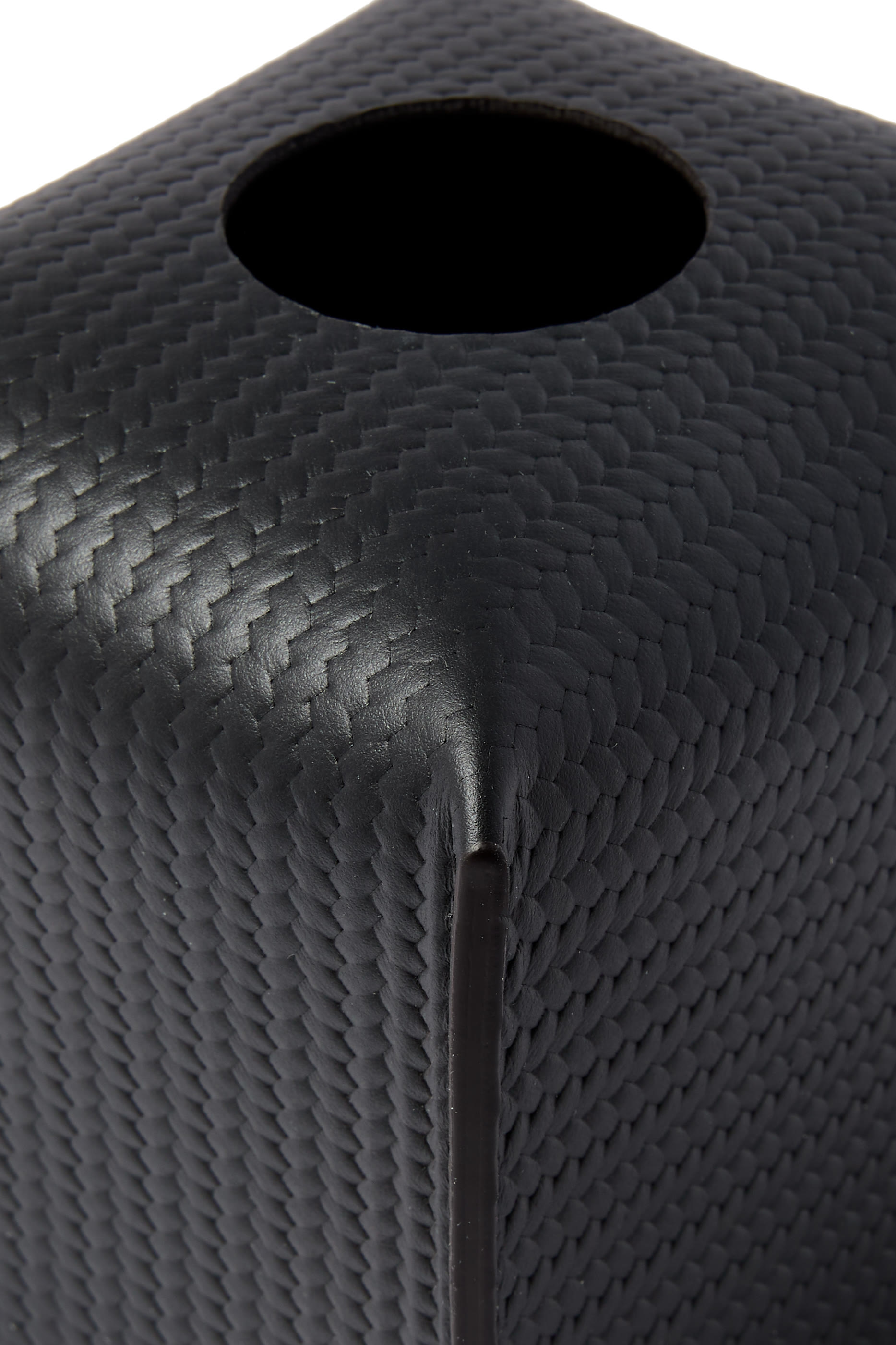 علبة مناديل بتصميم مربع مجدول