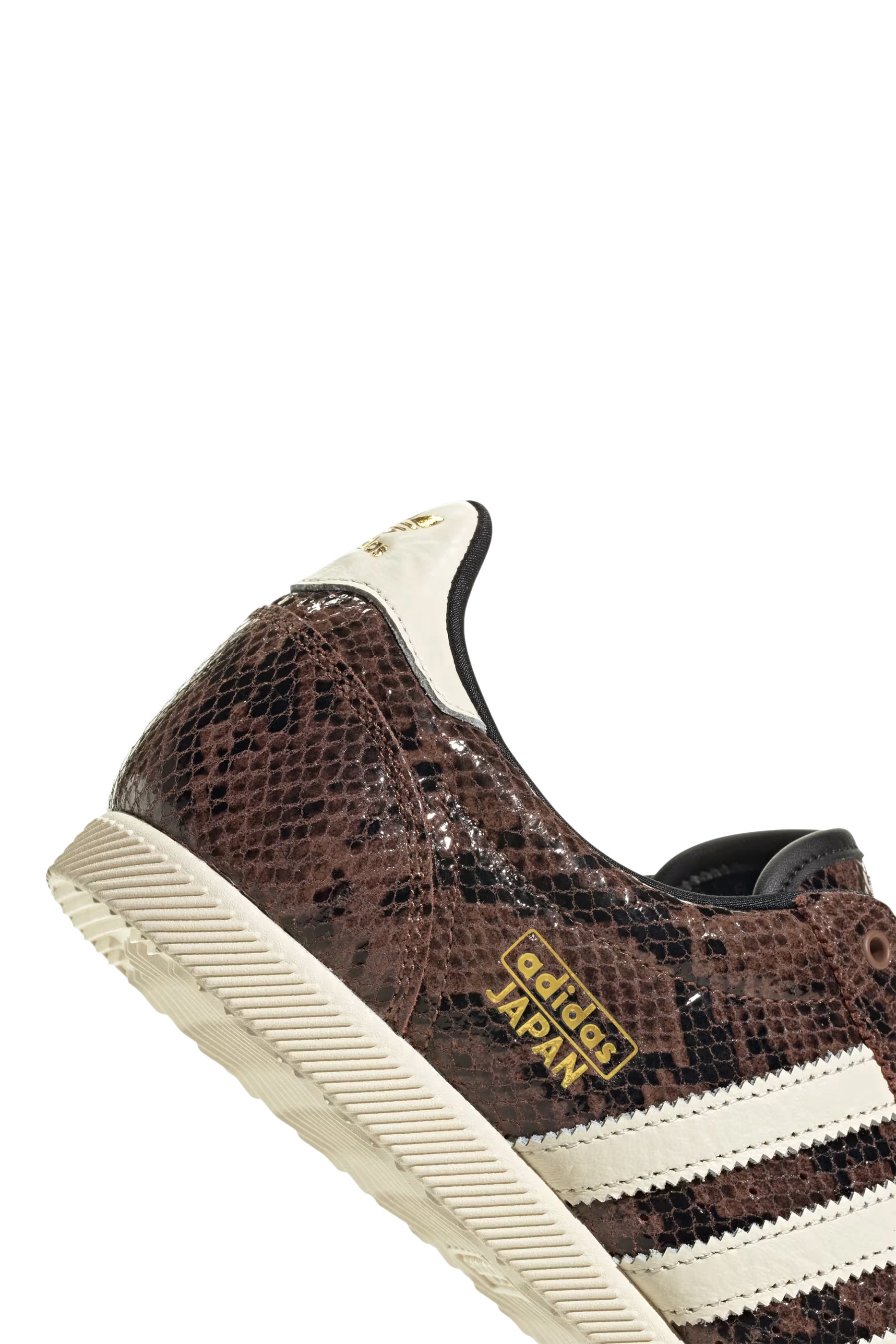 سنيكرز جابان