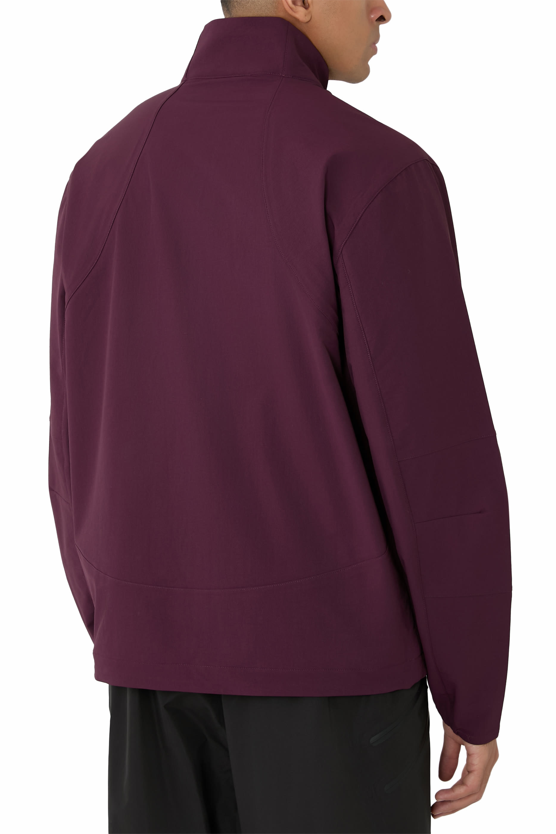 جاكيت أدفنسد بياقة عالية خامة ناعمة