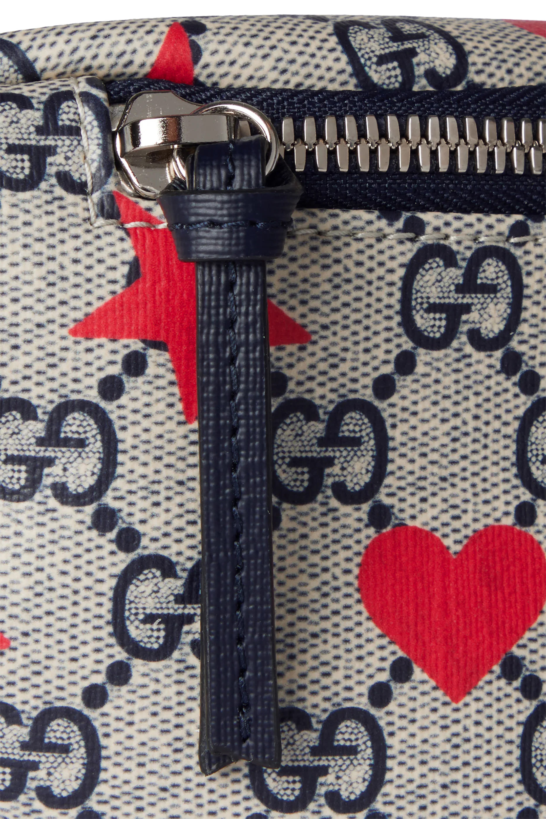 حقيبة خصر بنقشة حرفي شعار الماركة للأطفال