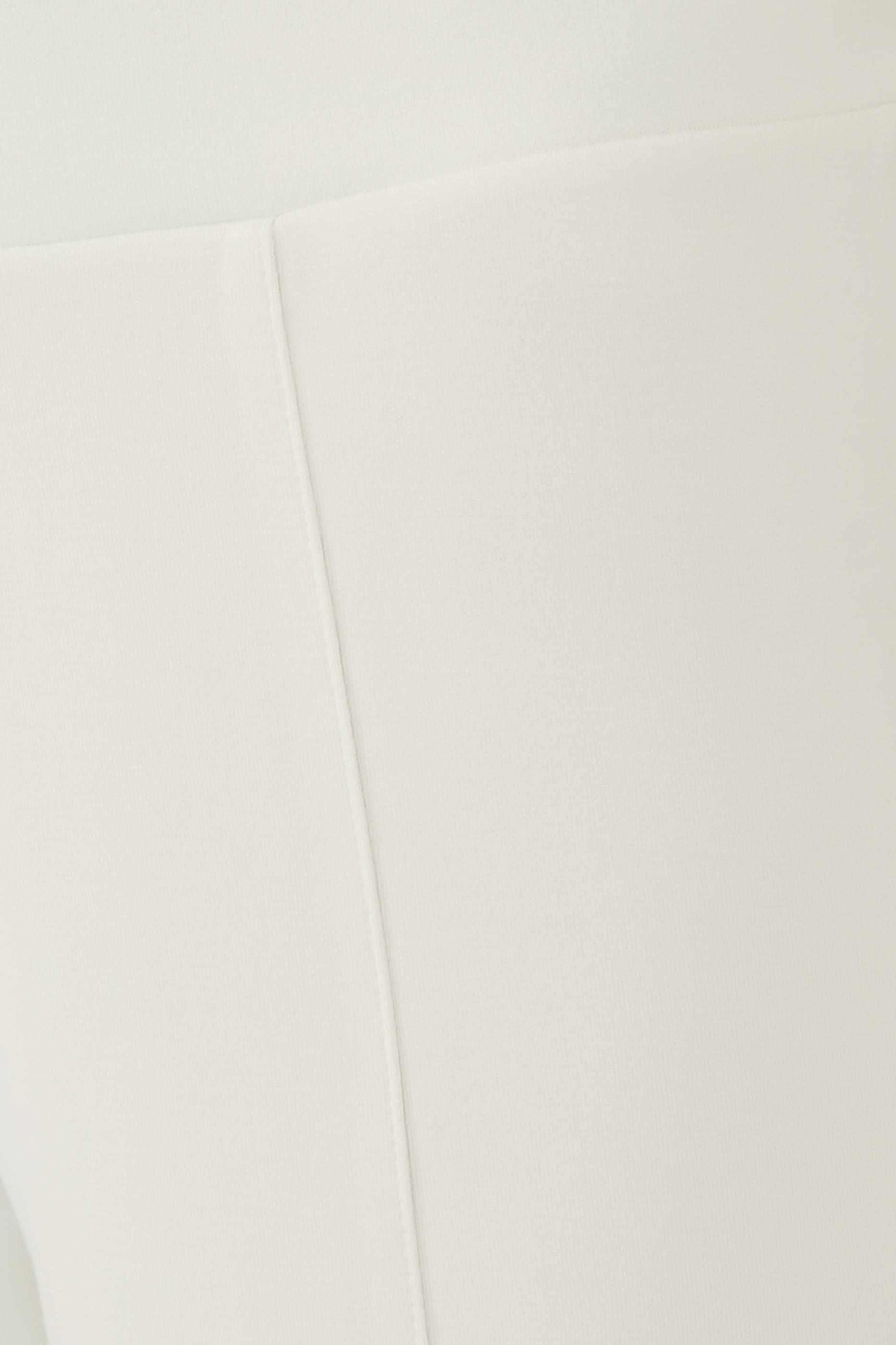 بنطال مطرز بالكريستال 