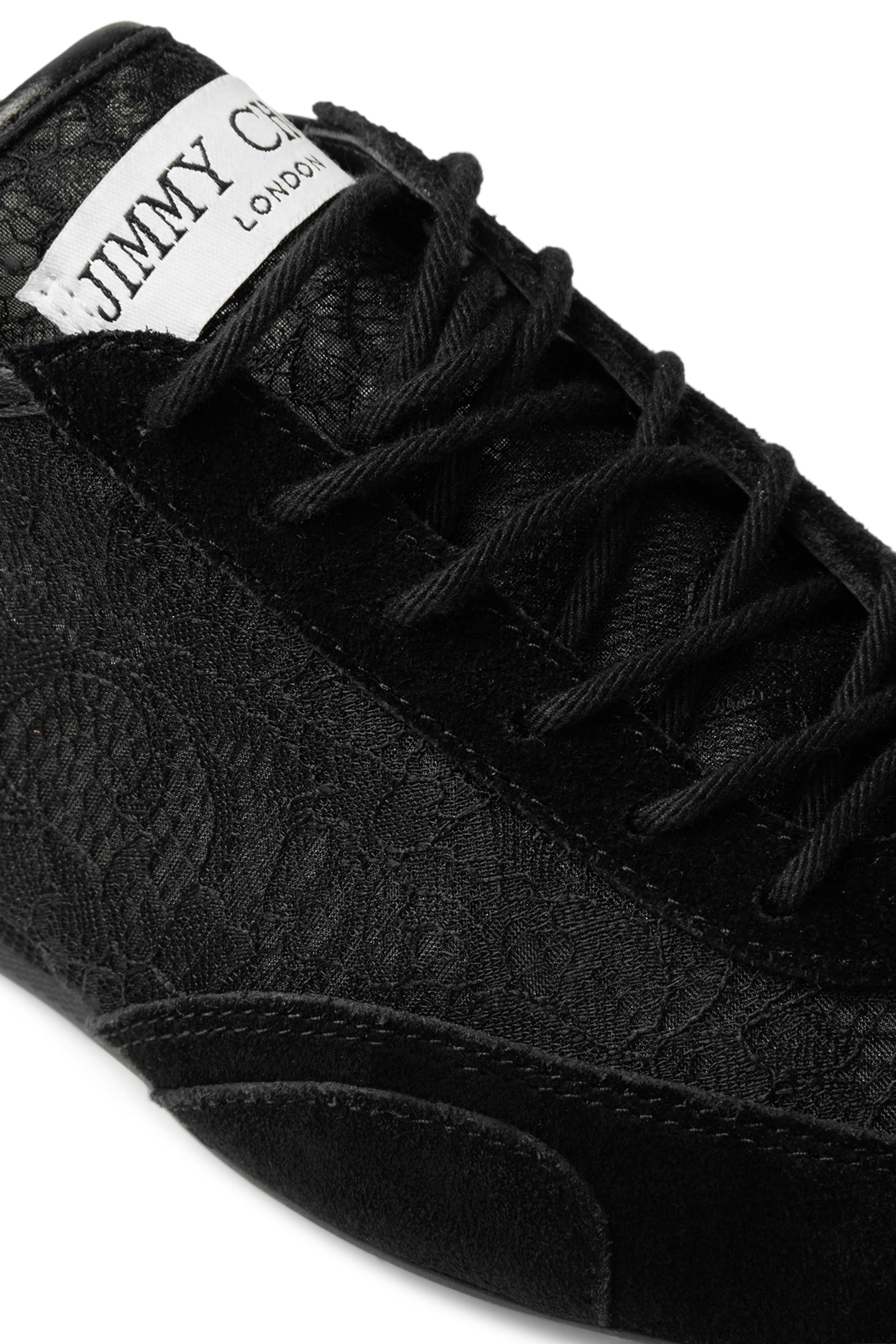 سنيكرز ساني اف