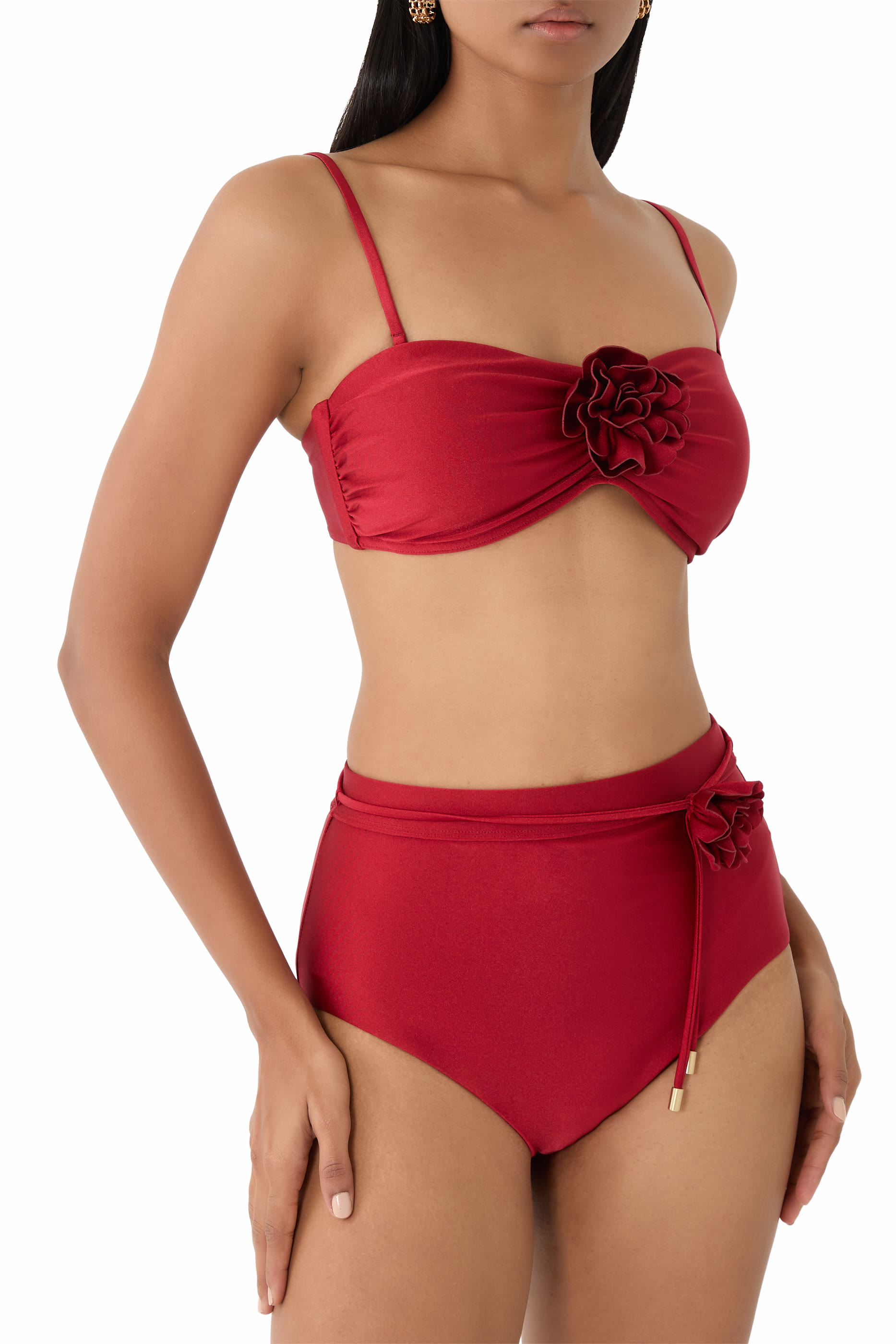 قطعة بيكيني علوية كاسكاديان بزهرة