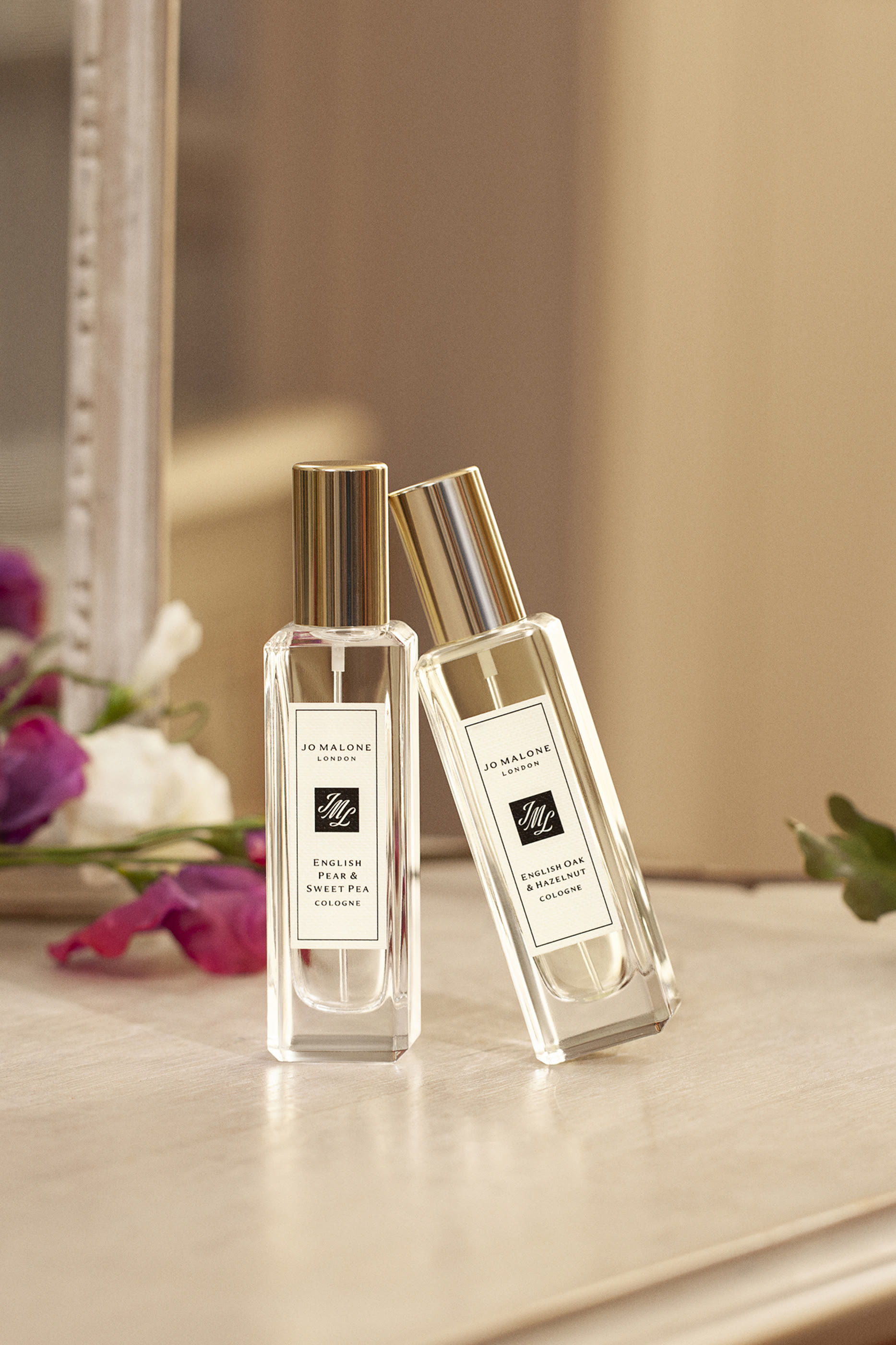 كولونيا إنجلش اوك اند هايزلنت