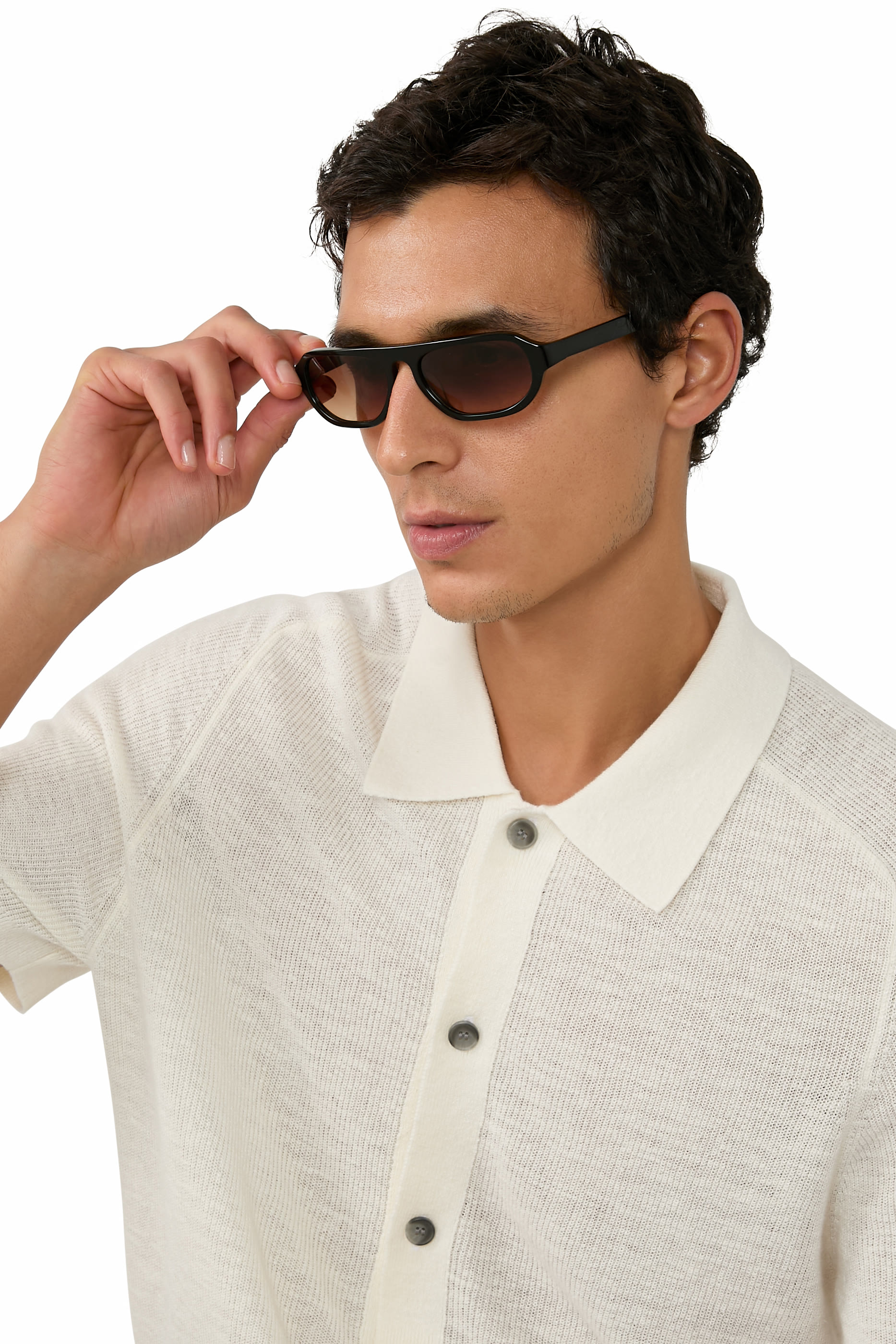 نظارة شمسية بين أفياتور