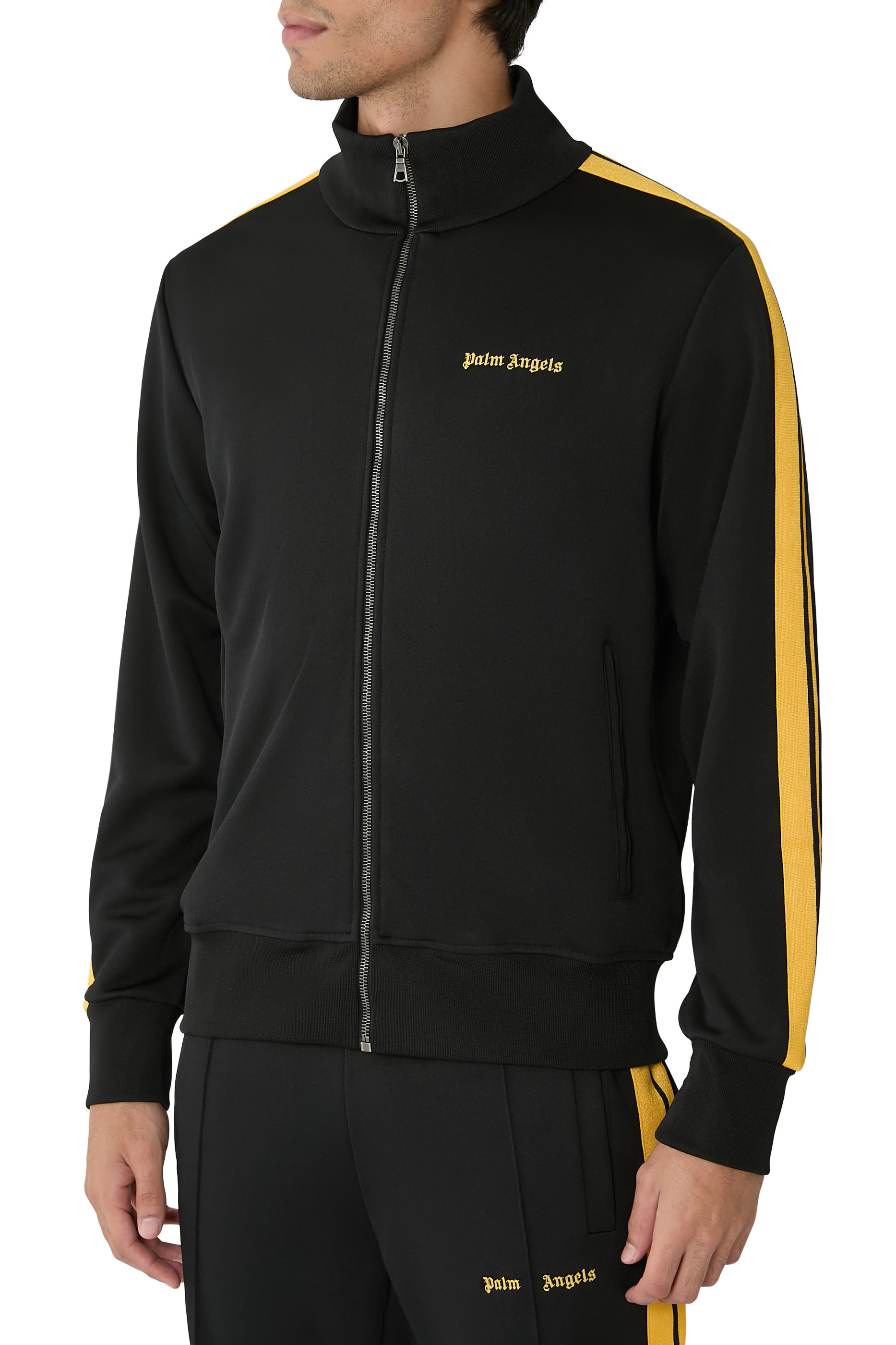 جاكيت رياضي بشعار الماركة الكلاسيكي