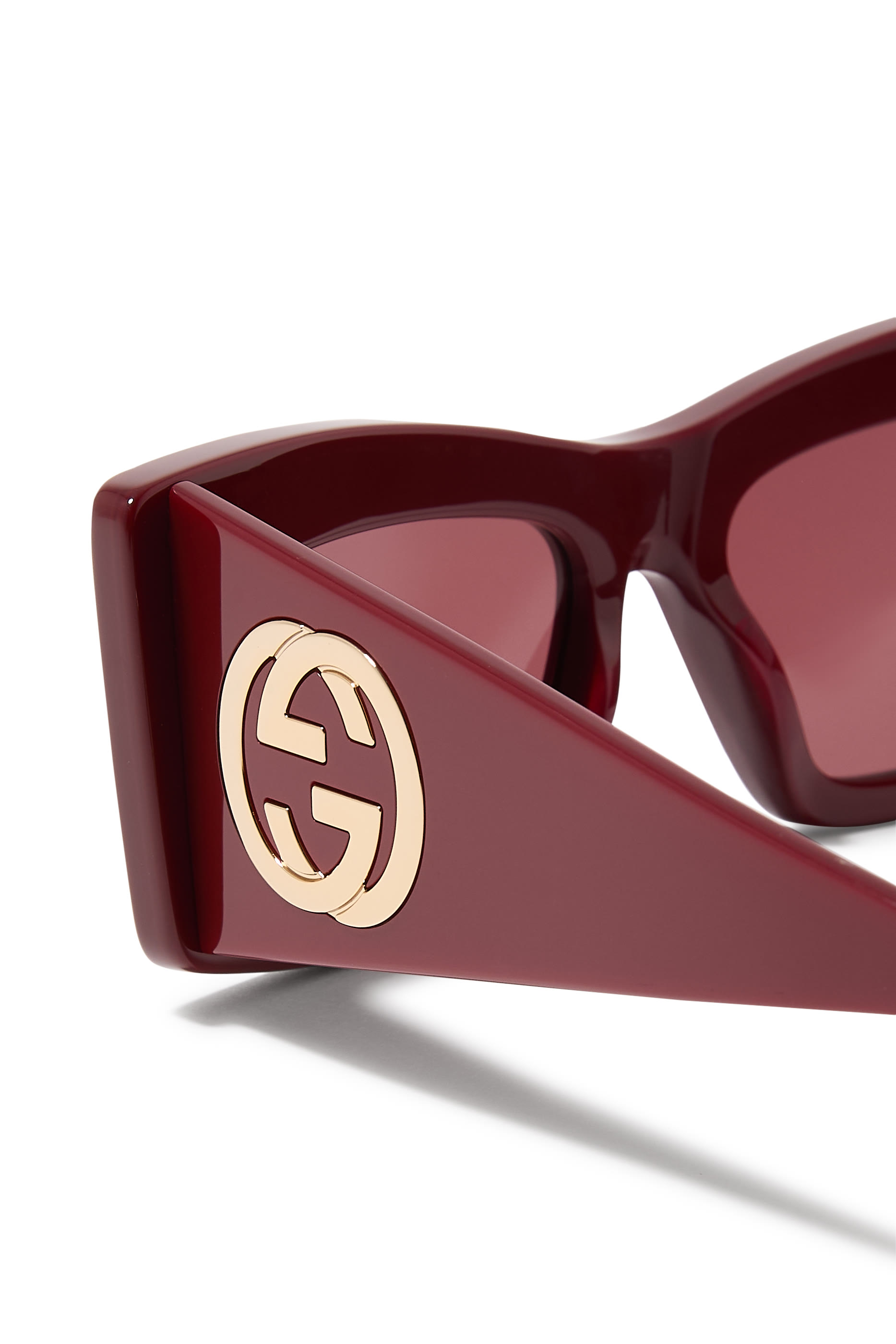 نظارة شمسية بإطار مربع