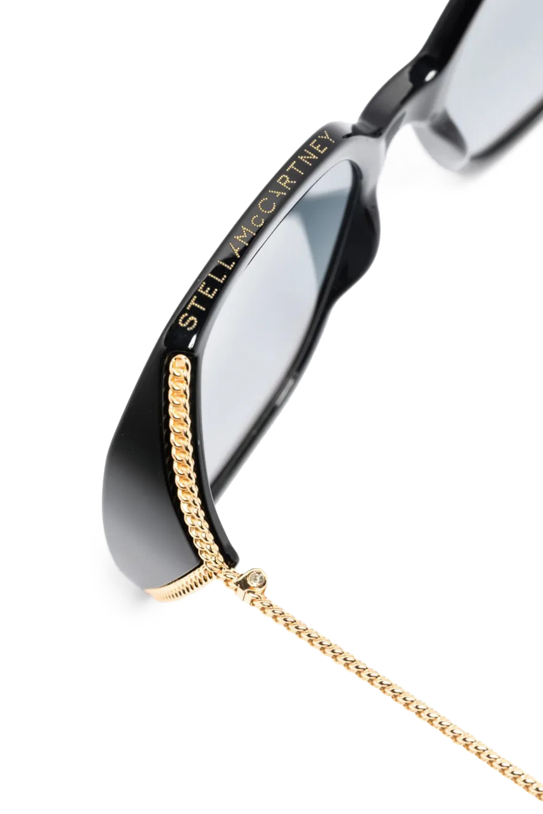 نظارة شمسية بإطار مستطيل