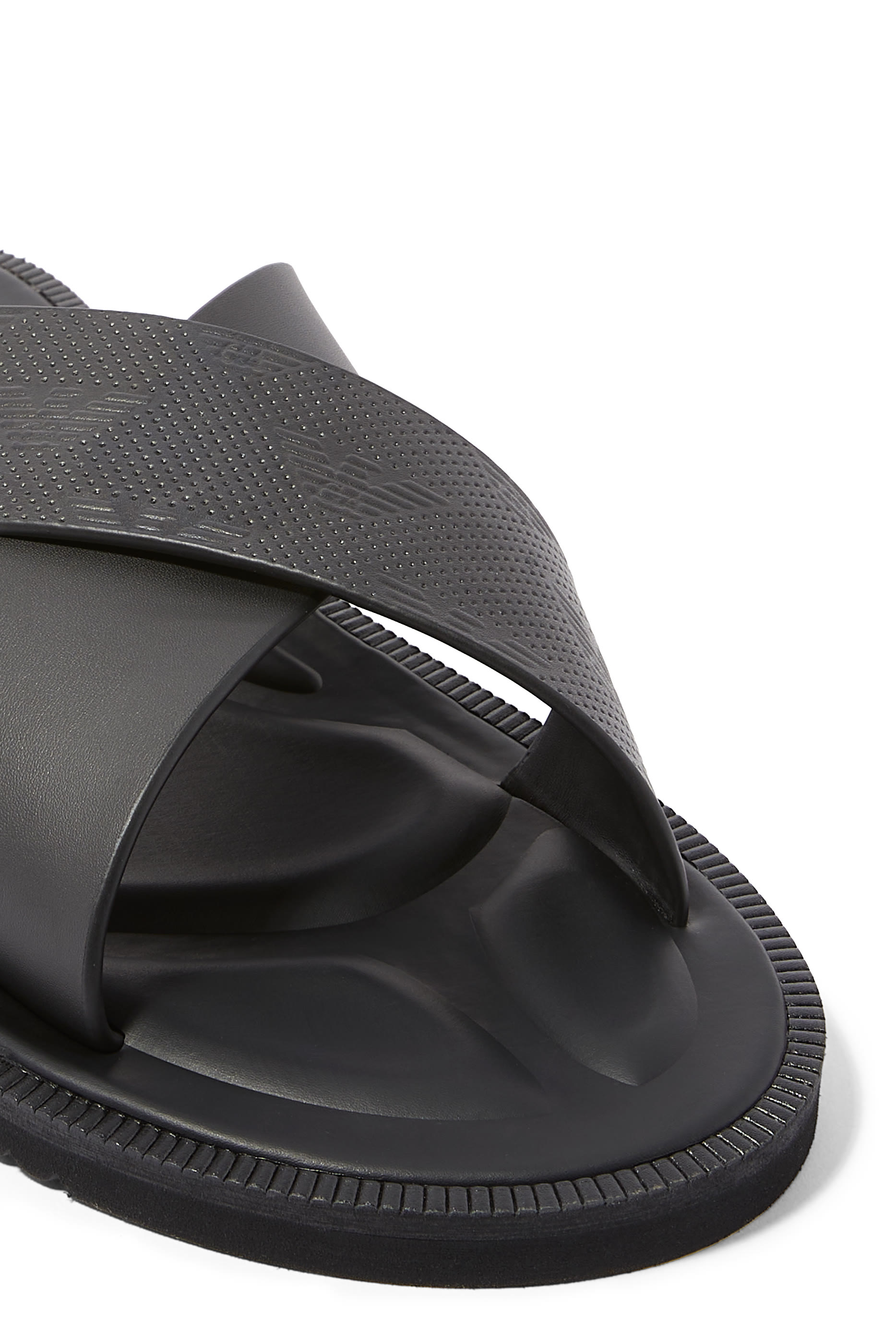 صندل بسيور متقاطعة بشعار النسر